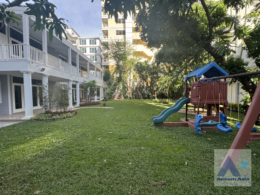 43  4 br House for rent and sale in New Phetchaburi ,Bangkok BTS Victory Monument AA43670