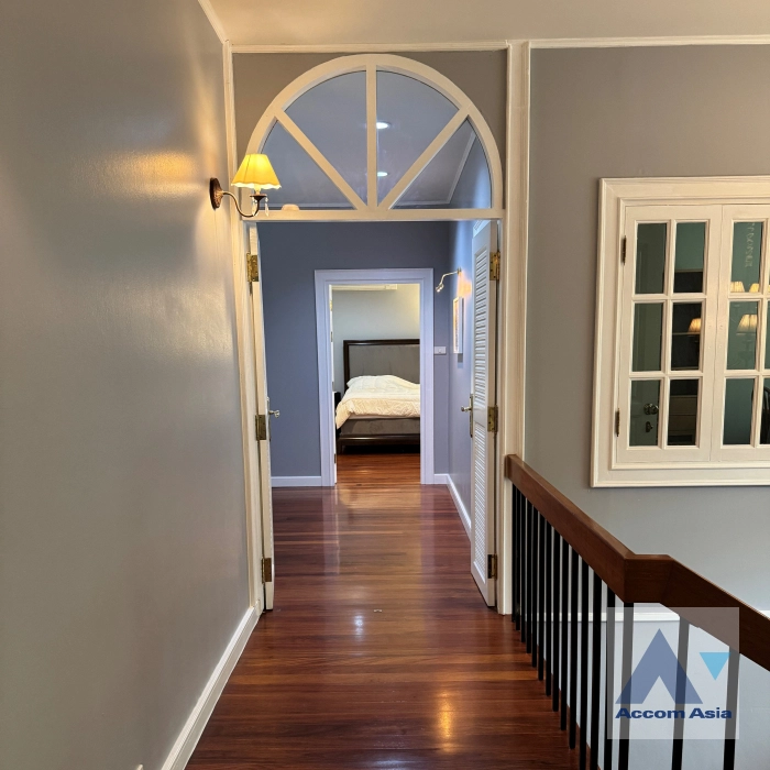 13  4 br House for rent and sale in New Phetchaburi ,Bangkok BTS Victory Monument AA43670