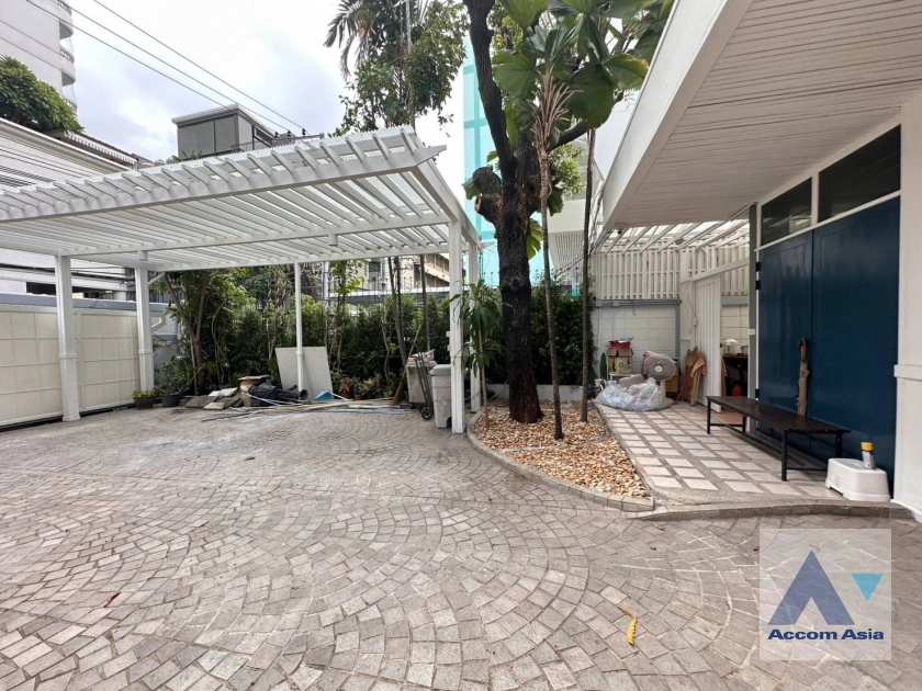 36  4 br House for rent and sale in New Phetchaburi ,Bangkok BTS Victory Monument AA43670