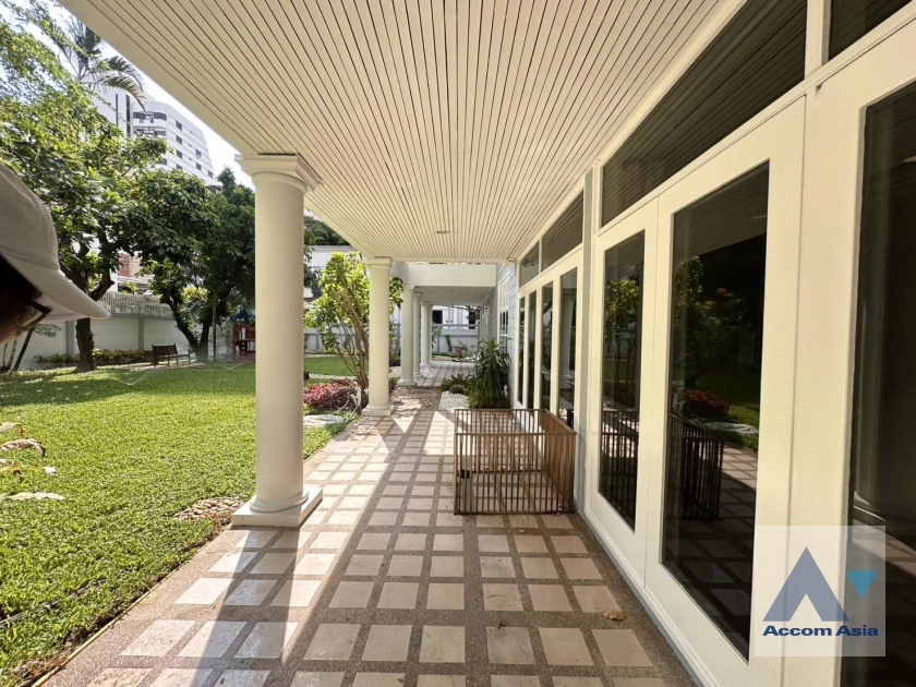 40  4 br House for rent and sale in New Phetchaburi ,Bangkok BTS Victory Monument AA43670