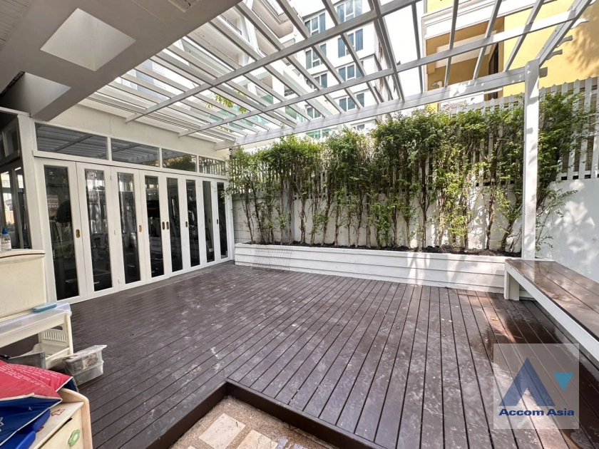 37  4 br House for rent and sale in New Phetchaburi ,Bangkok BTS Victory Monument AA43670