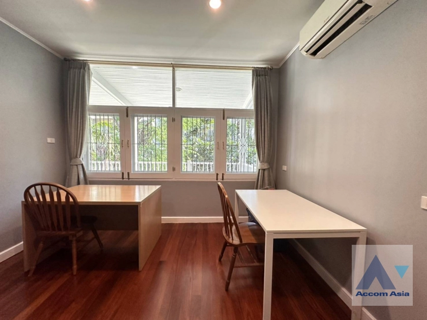 23  4 br House for rent and sale in New Phetchaburi ,Bangkok BTS Victory Monument AA43670