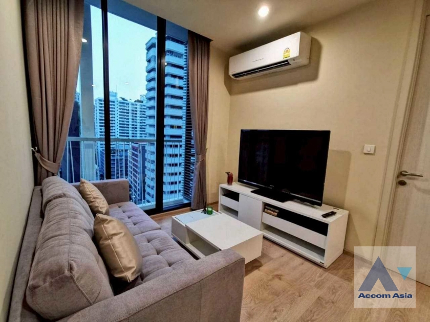 unit 1 Bedroom  Condominium For Rent in Sukhumvit, Bangkok  near BTS Asok - MRT Sukhumvit (AA43671)