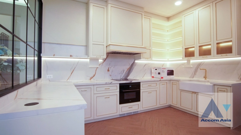 13  4 br House For Rent in Latkrabang ,Bangkok ARL Ban Thap Chang at Nantawan Rama 9 New Krungthepkreetha AA43672