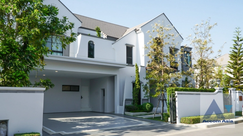  1  4 br House For Rent in Latkrabang ,Bangkok ARL Ban Thap Chang at Nantawan Rama 9 New Krungthepkreetha AA43672
