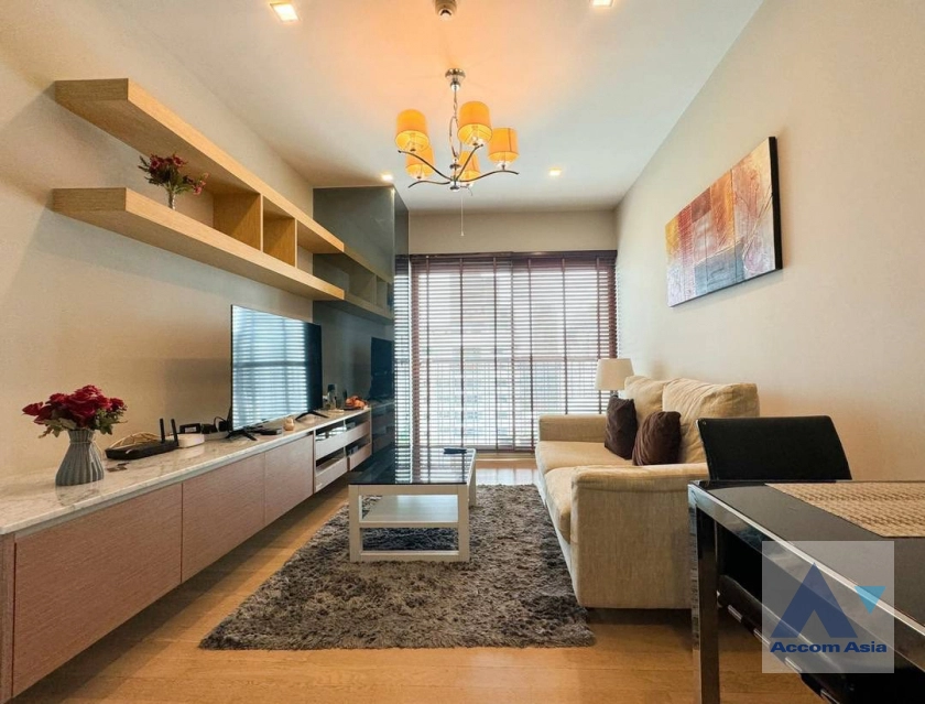 unit 1 Bedroom  Condominium For Rent & Sale in Sukhumvit, Bangkok  near BTS Phrom Phong (AA43673)