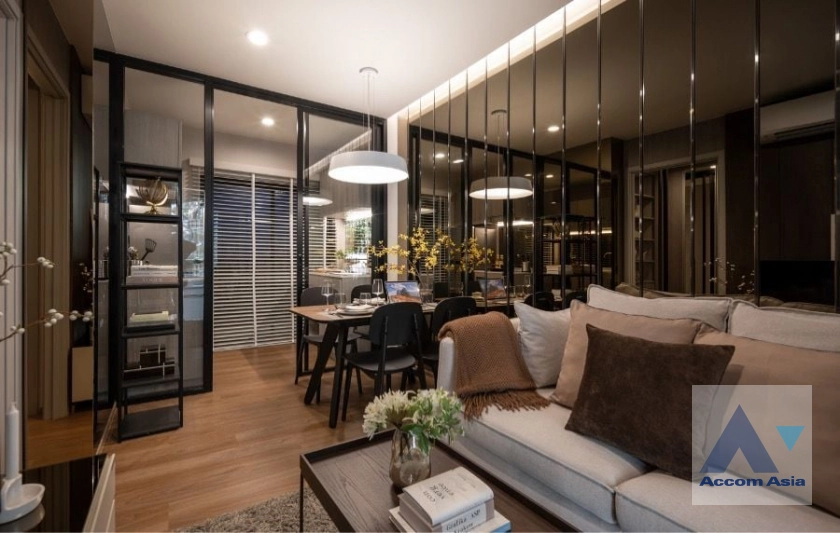 unitCorner Unit |  2 Bedrooms  Condominium For Sale in Phaholyothin, Bangkok  near BTS Ari (AA43678)