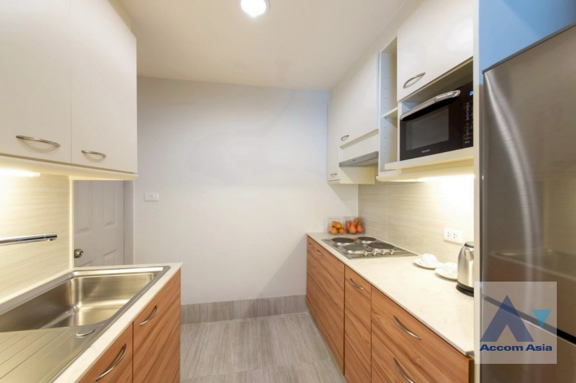 5  3 br Apartment for rent and sale in Sathorn ,Bangkok BRT Thanon Chan at Family-Friendly Serviced Apartment with Big Green Spaces AA43680