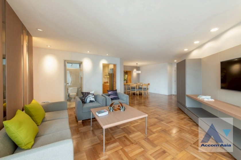  1  3 br Apartment for rent and sale in Sathorn ,Bangkok BRT Thanon Chan at Family-Friendly Serviced Apartment with Big Green Spaces AA43680