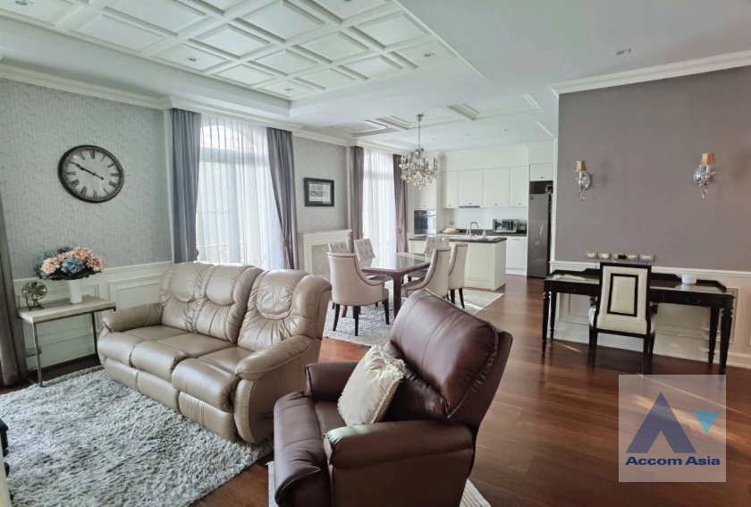 8  2 br House for rent and sale in Sukhumvit ,Bangkok  AA43710