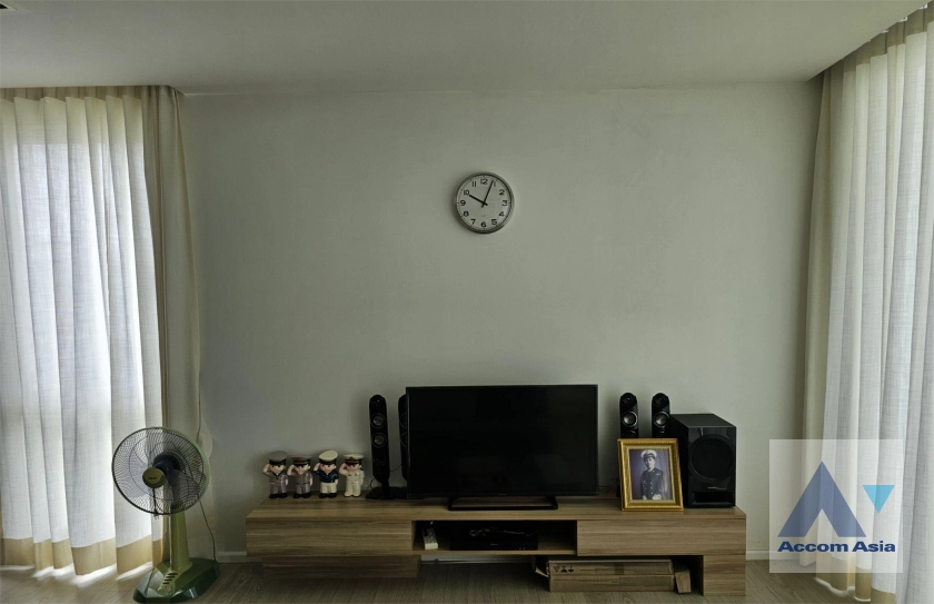 unit 2 Bedrooms  Condominium For Rent in Hua Hin - Khao Tao, Prachuap Khiri Khan  (AA43725)