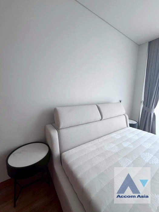 8  2 br Condominium for rent and sale in Silom ,Bangkok BTS Sala Daeng - MRT Silom at Saladaeng Residences AA43730