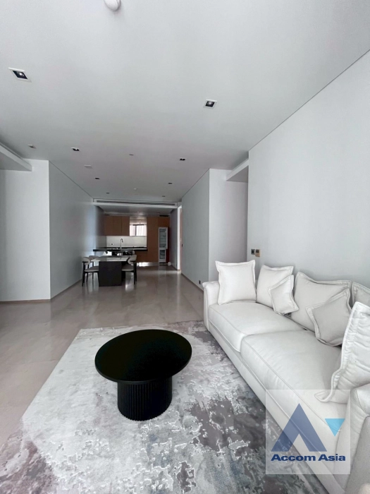 unit 2 Bedrooms  Condominium For Rent & Sale in Silom, Bangkok  near BTS Sala Daeng - MRT Silom (AA43731)