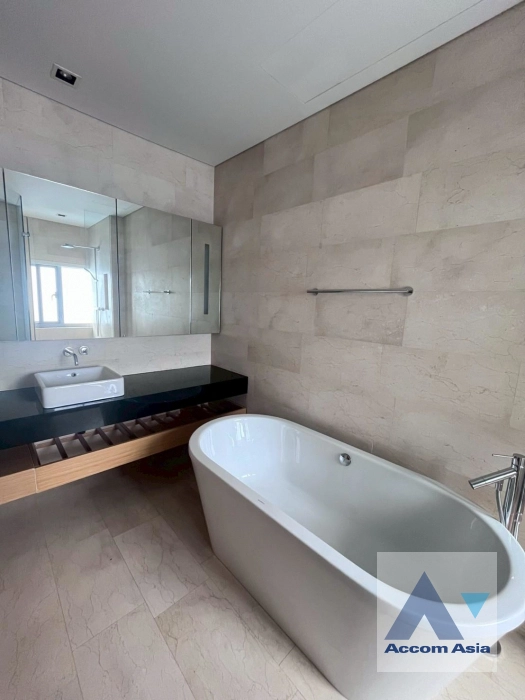 17  2 br Condominium for rent and sale in Silom ,Bangkok BTS Sala Daeng - MRT Silom at Saladaeng Residences AA43731