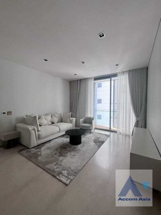 unit 2 Bedrooms  Condominium For Rent & Sale in Silom, Bangkok  near BTS Sala Daeng - MRT Silom (AA43731)