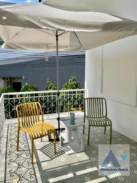 6  5 br House For Rent in Lat Phrao ,Bangkok MRT Lat Phrao AA43733