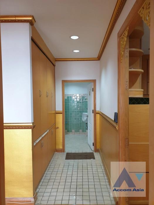 9  4 br Condominium for rent and sale in Silom ,Bangkok BTS Surasak at Nusa State Tower AA43740