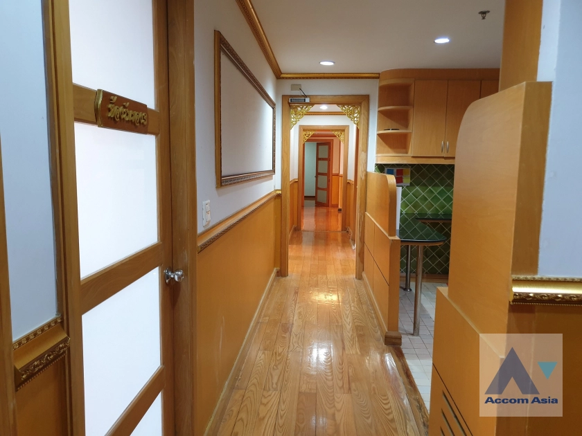  1  4 br Condominium for rent and sale in Silom ,Bangkok BTS Surasak at Nusa State Tower AA43740