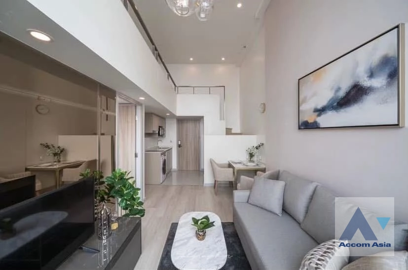 unit 1 Bedroom  Condominium For Rent in Sathorn, Bangkok  near BTS Chong Nonsi (AA43745)