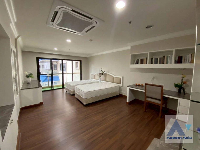 8  3 br Apartment For Rent in Sukhumvit ,Bangkok BTS Asok - MRT Sukhumvit at Perfect Apartment for Big Family, Prime Location Near Main Street AA43746