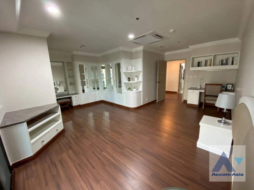 13  3 br Apartment For Rent in Sukhumvit ,Bangkok BTS Asok - MRT Sukhumvit at Perfect Apartment for Big Family, Prime Location Near Main Street AA43746