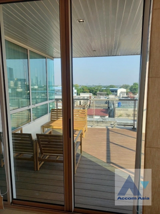 12  2 br Condominium For Rent in Sathorn ,Bangkok BRT Thanon Chan at The Lofts Yennakart AA43755