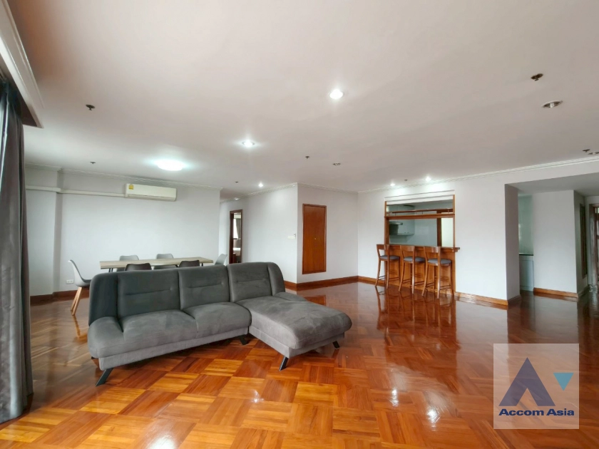  1  3 br Apartment for rent and sale in Sukhumvit ,Bangkok BTS Ekkamai at Panoramic view on balcony AA43756