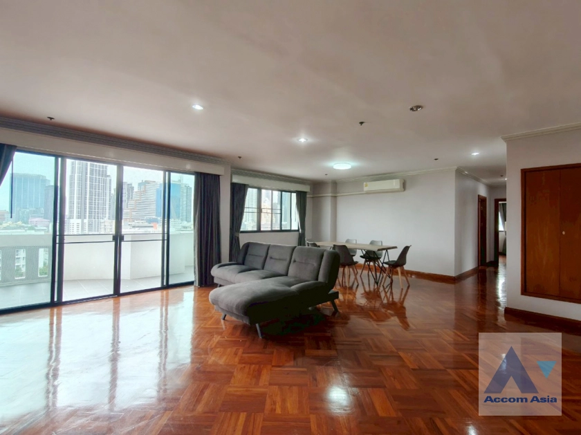  1  3 br Apartment for rent and sale in Sukhumvit ,Bangkok BTS Ekkamai at Panoramic view on balcony AA43756