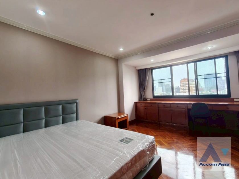 14  3 br Apartment for rent and sale in Sukhumvit ,Bangkok BTS Ekkamai at Panoramic view on balcony AA43756