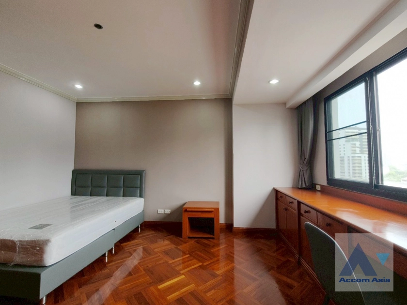 21  3 br Apartment for rent and sale in Sukhumvit ,Bangkok BTS Ekkamai at Panoramic view on balcony AA43756