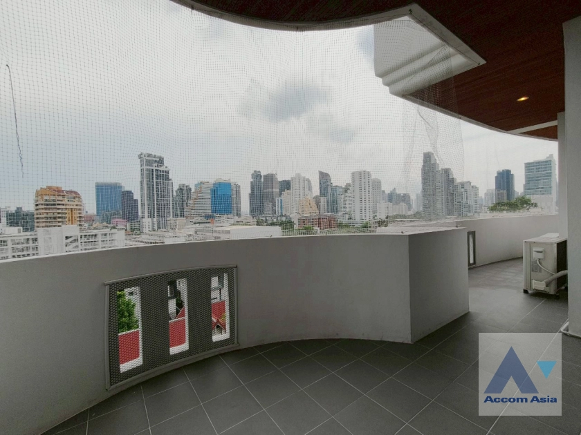 24  3 br Apartment for rent and sale in Sukhumvit ,Bangkok BTS Ekkamai at Panoramic view on balcony AA43756