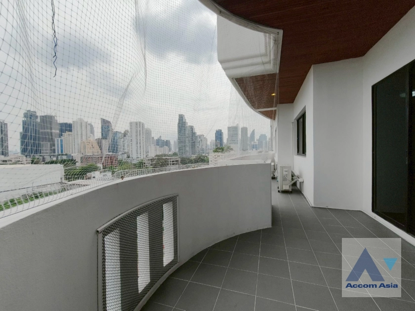 23  3 br Apartment for rent and sale in Sukhumvit ,Bangkok BTS Ekkamai at Panoramic view on balcony AA43756
