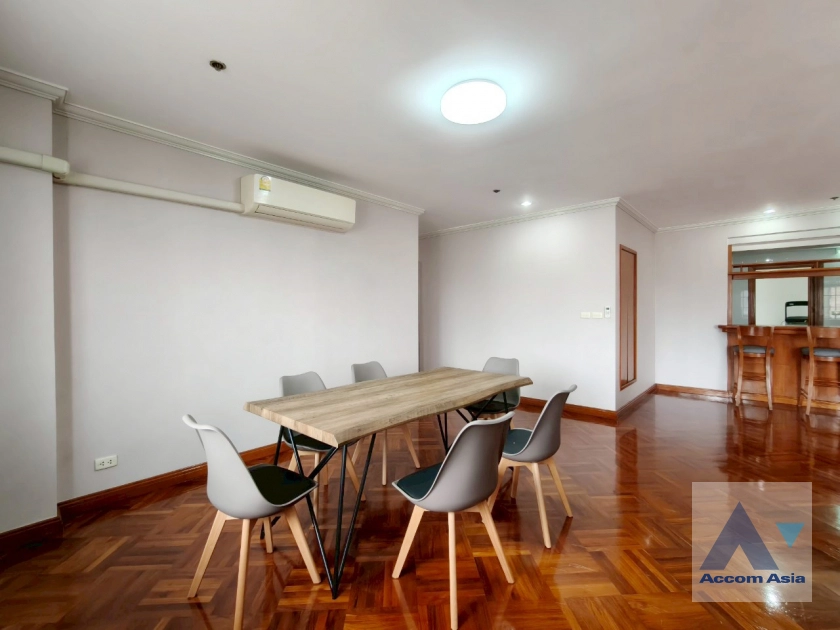 4  3 br Apartment for rent and sale in Sukhumvit ,Bangkok BTS Ekkamai at Panoramic view on balcony AA43756