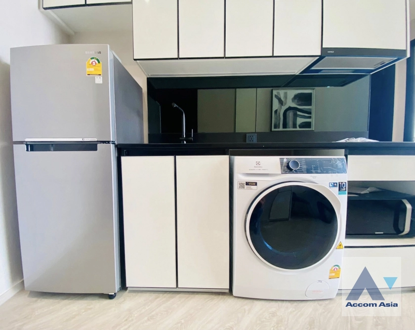 5  2 br Condominium For Sale in Charoen Nakhon ,Bangkok BTS Krung Thon Buri at Chapter Charoennakhon  Riverside AA43762