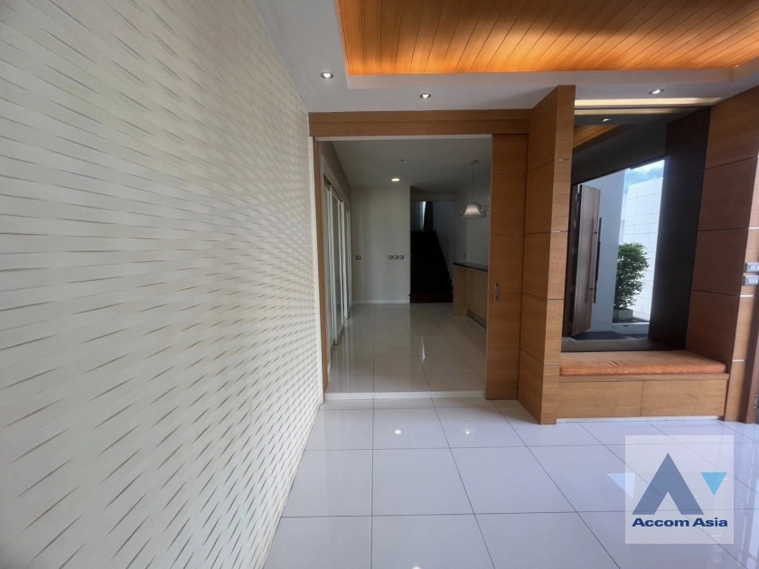 36  7 br House for rent and sale in Bang Na ,Bangkok  at Windmill Park AA43764