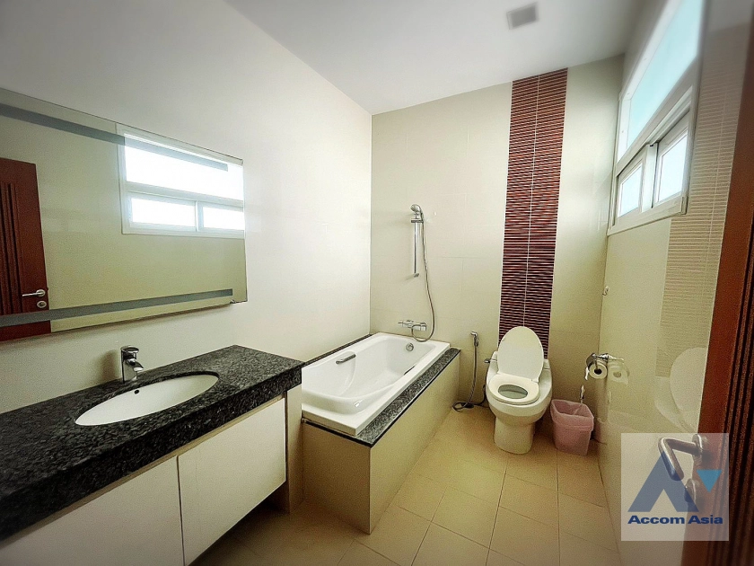 32  7 br House for rent and sale in Bang Na ,Bangkok  at Windmill Park AA43764