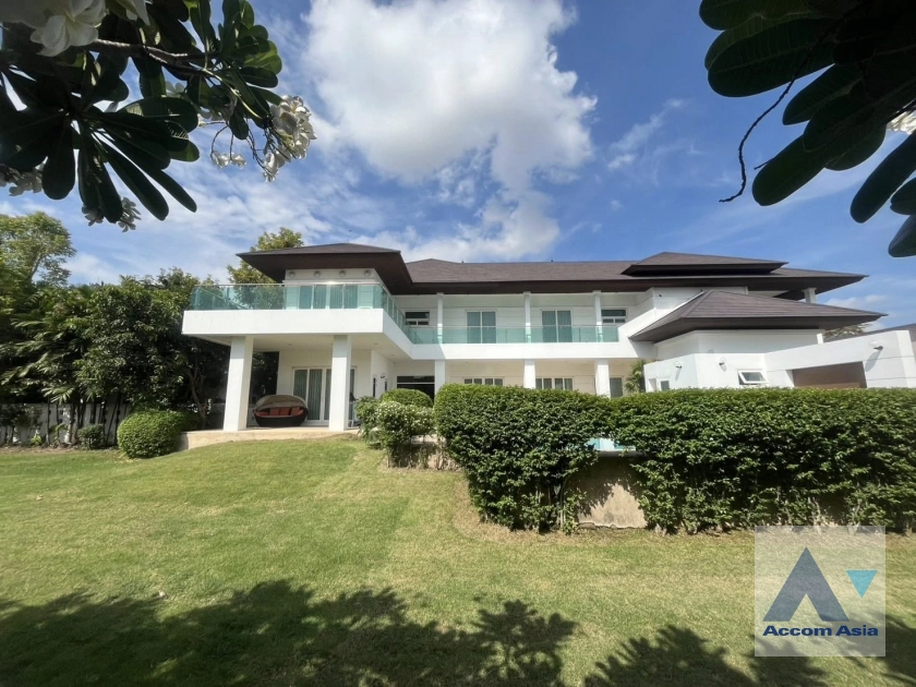 38  7 br House for rent and sale in Bang Na ,Bangkok  at Windmill Park AA43764