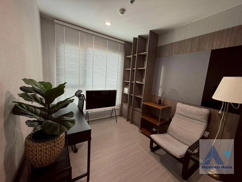 unit 1 Bedroom  Condominium For Rent in Phaholyothin, Bangkok  near MRT Rama 9 (AA43775)