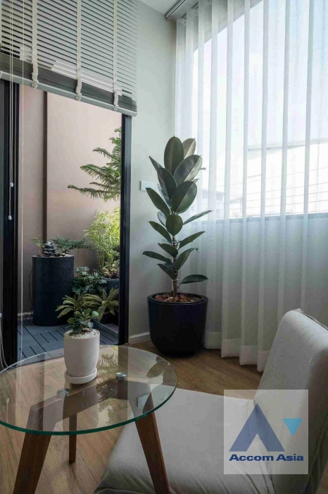 10  3 br Townhouse for rent and sale in Krungthep Kreetha ,Bangkok  at Newly modern style living place AA43777