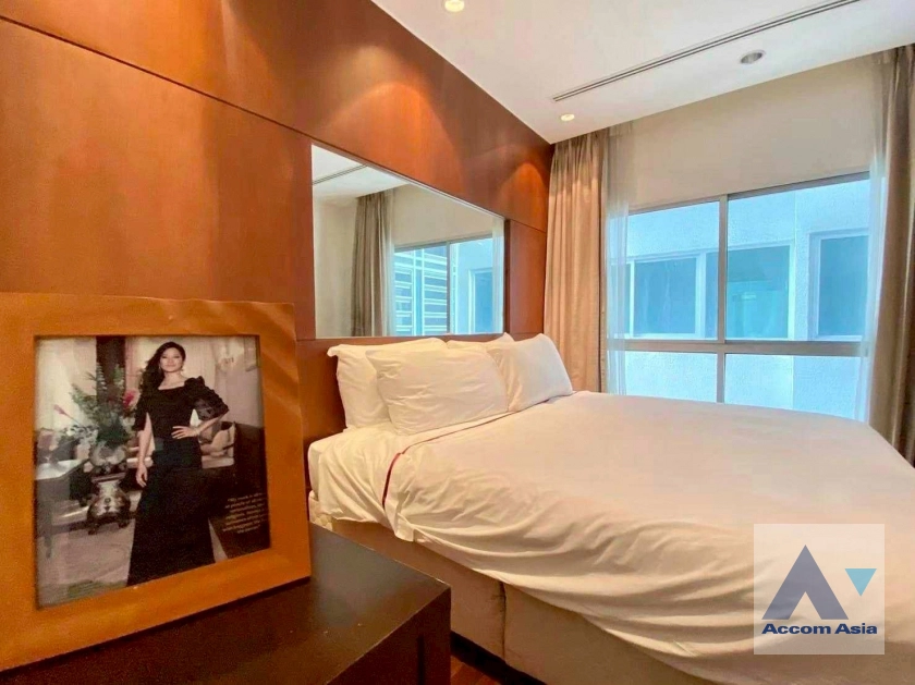 15  3 br Apartment For Rent in Ploenchit ,Bangkok BTS Ploenchit at Elegance and Traditional Luxury AA43780