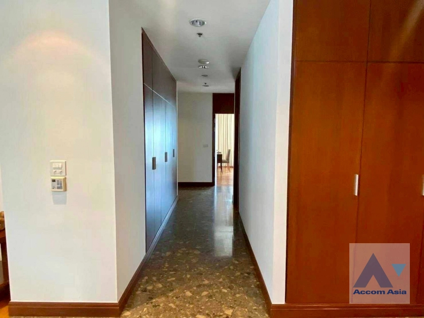 19  3 br Apartment For Rent in Ploenchit ,Bangkok BTS Ploenchit at Elegance and Traditional Luxury AA43780