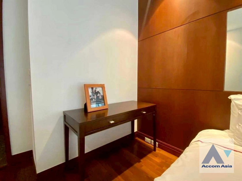 22  3 br Apartment For Rent in Ploenchit ,Bangkok BTS Ploenchit at Elegance and Traditional Luxury AA43780