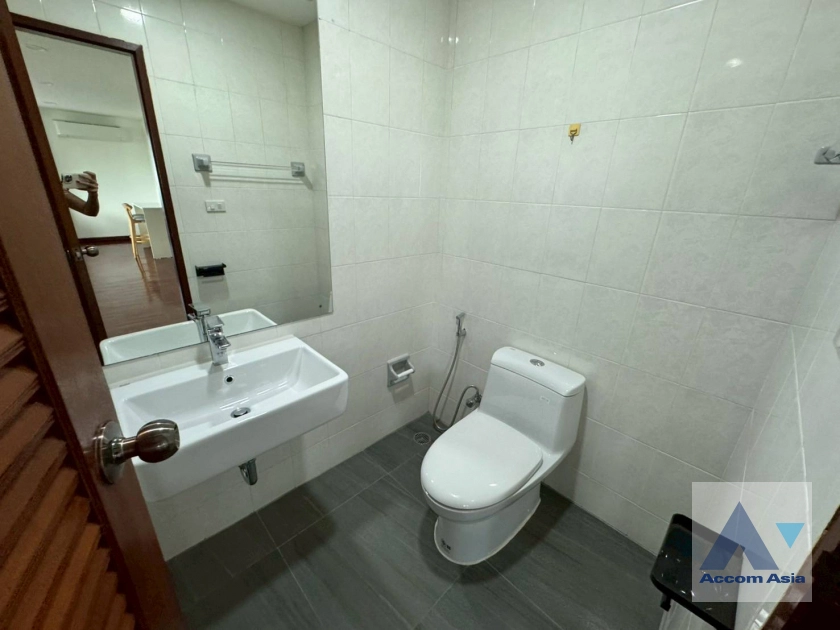 22  2 br Apartment for rent and sale in Sukhumvit ,Bangkok BTS Thong Lo at Greenery Space In Bangkok AA43784