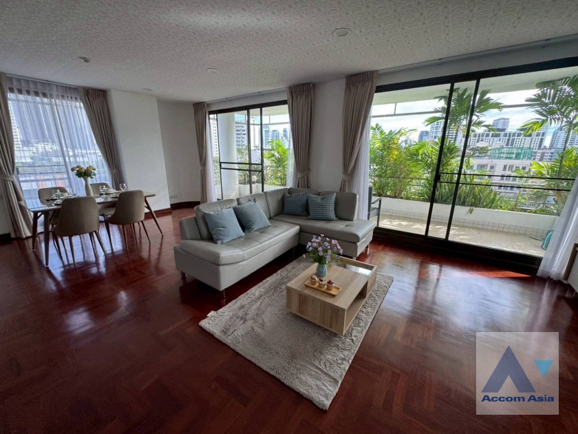 Pet friendly |  Greenery Space In Bangkok Apartment  2 Bedroom for Sale & Rent BTS Thong Lo in Sukhumvit Bangkok