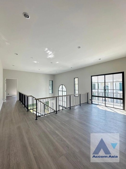 14  5 br House for rent and sale in Samutprakan ,Samutprakan  at Setthasiri Bangna KM.10 AA43785