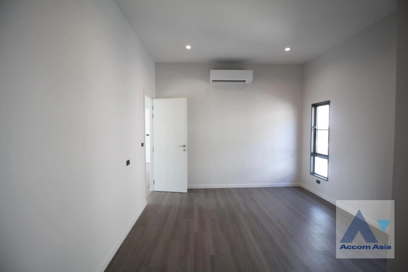 17  5 br House for rent and sale in Samutprakan ,Samutprakan  at Setthasiri Bangna KM.10 AA43785