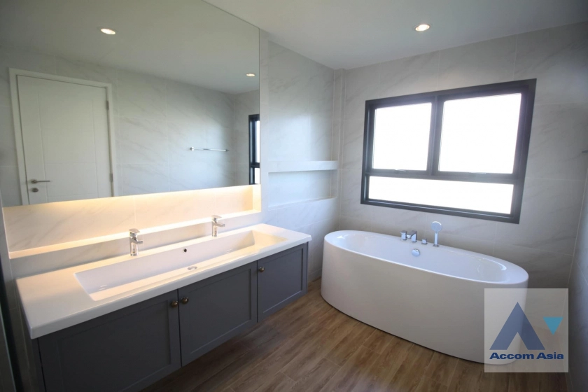 18  5 br House for rent and sale in Samutprakan ,Samutprakan  at Setthasiri Bangna KM.10 AA43785