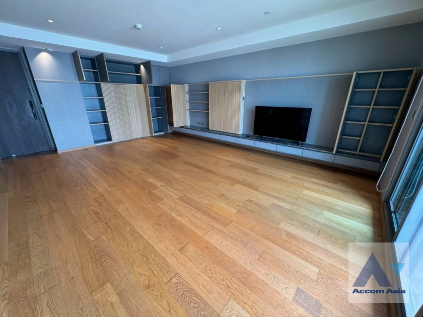 unit 2 Bedrooms  Condominium For Rent in Sathorn, Bangkok  near MRT Lumphini (AA43788)