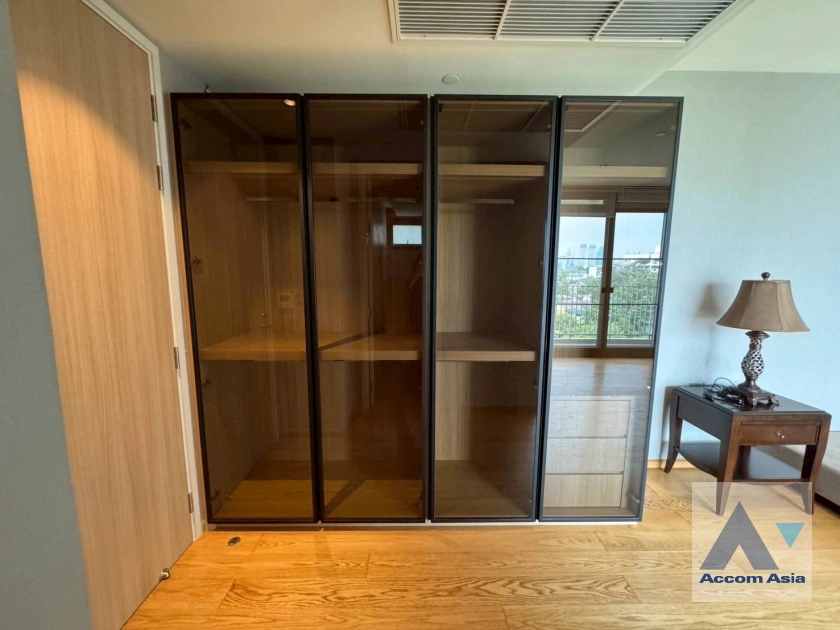 14  2 br Condominium For Rent in Sathorn ,Bangkok MRT Lumphini at Supreme Legend AA43788