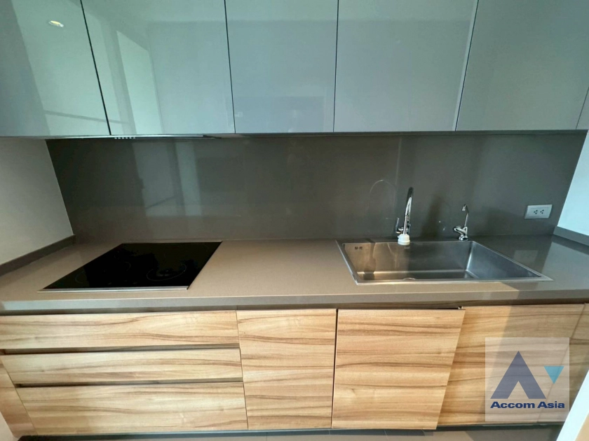 8  2 br Condominium For Rent in Sathorn ,Bangkok MRT Lumphini at Supreme Legend AA43788